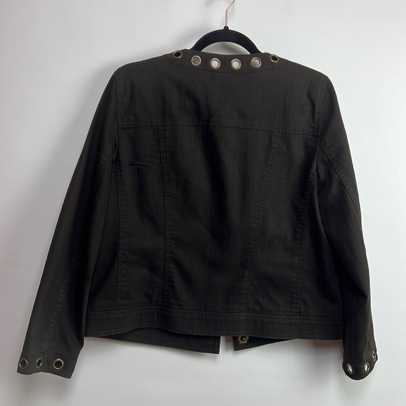 Focus 2000 Petite brown color suit size 12 - Picture 6 of 12